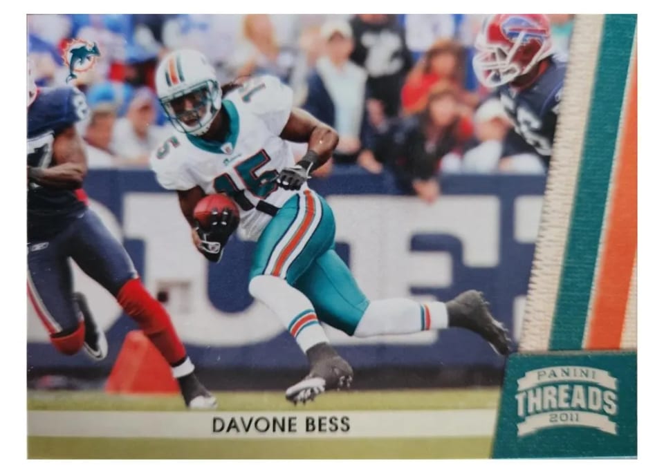 2011 Panini Threads Davone Bess #80 card