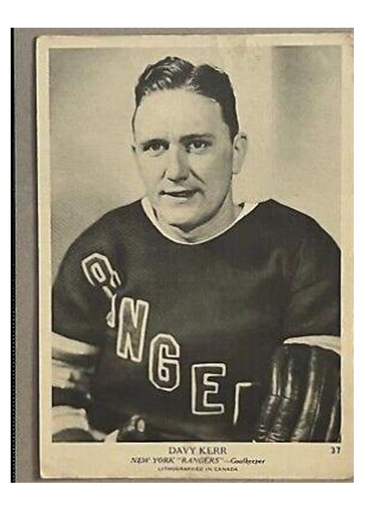 1939 O-Pee-Chee V301-1 Davy Kerr #37 card
