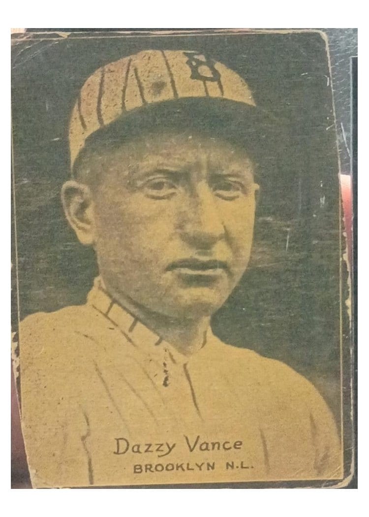 1931 W517 Dazzy Vance No Number Hand Cut card