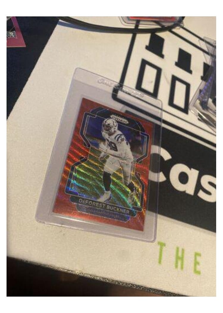 2021 Panini Prizm Base Set DeForest Buckner #26 card