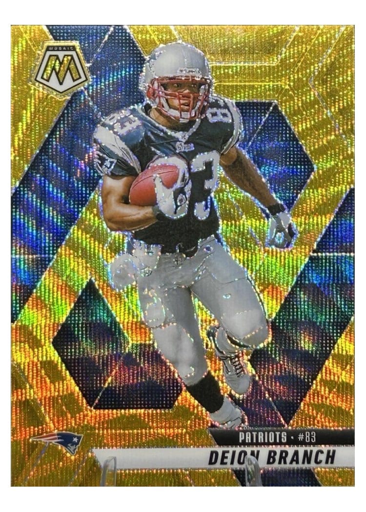 2025 Panini Mosaic Base Set Deion Branch Gold Wave #111