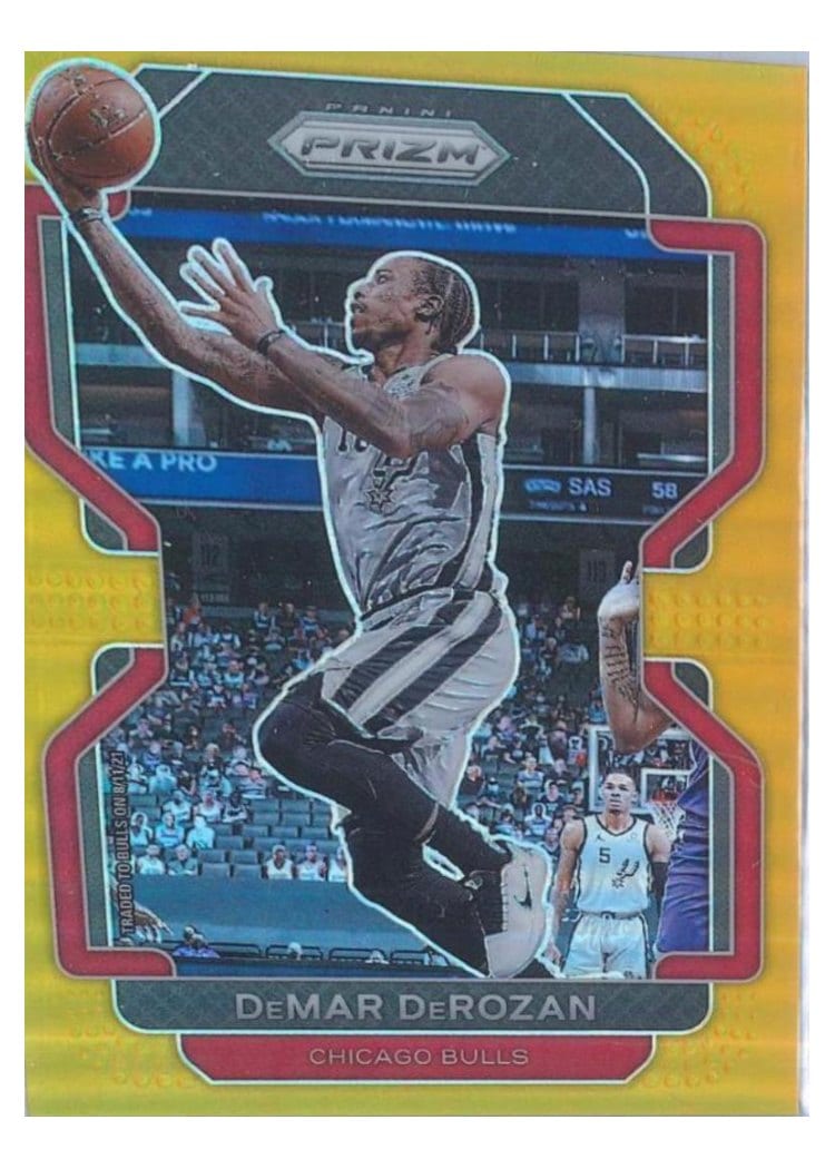 2021-22 Panini Prizm Base Set DeMar DeRozan Gold Prizm #113 card