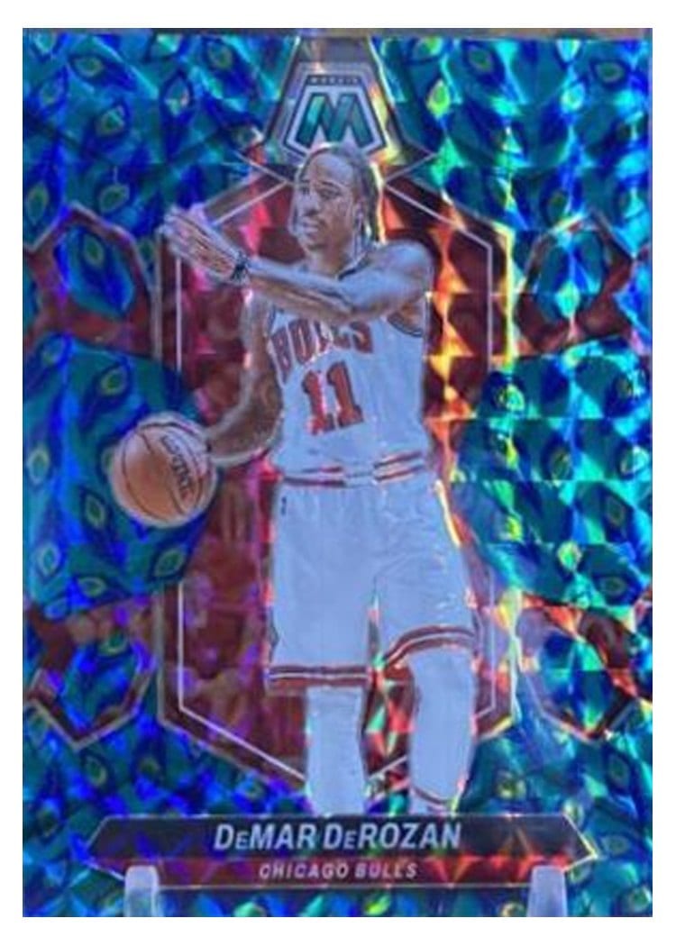 2023-24 Panini Mosaic Base Set DeMar DeRozan #82 card