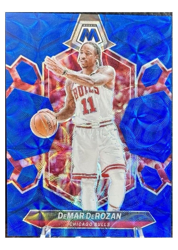 2023-24 Panini Mosaic Base Set DeMar DeRozan #82 card