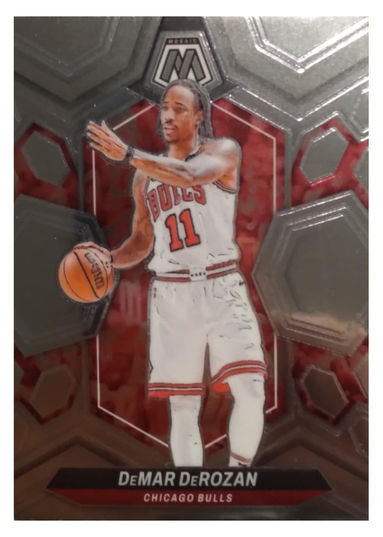 2023-24 Panini Mosaic Base Set DeMar DeRozan #82 card