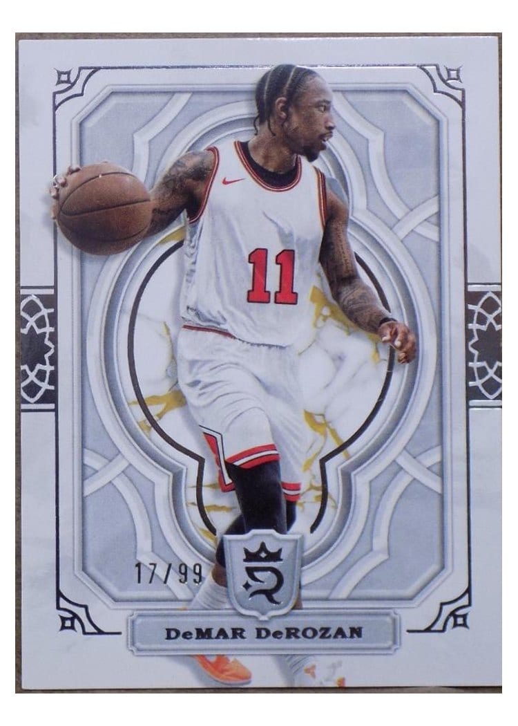 2023-24 Topps Royalty Base Set DeMar DeRozan #16 card