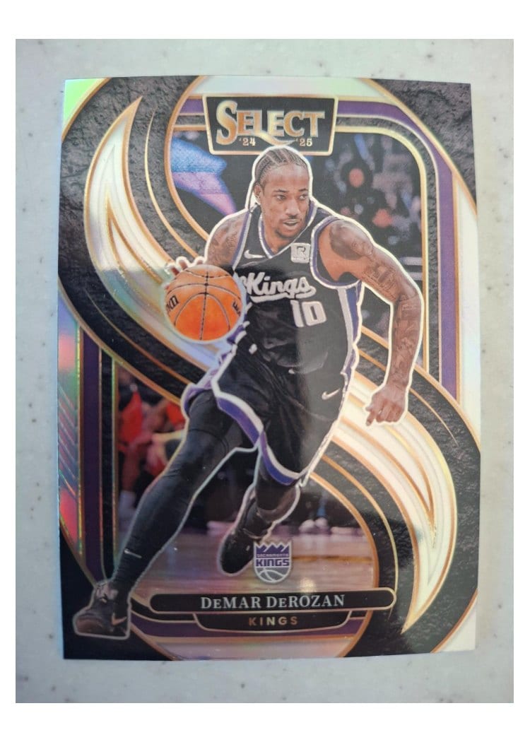 2024-25 Panini Select Base Set DeMar DeRozan #122 card