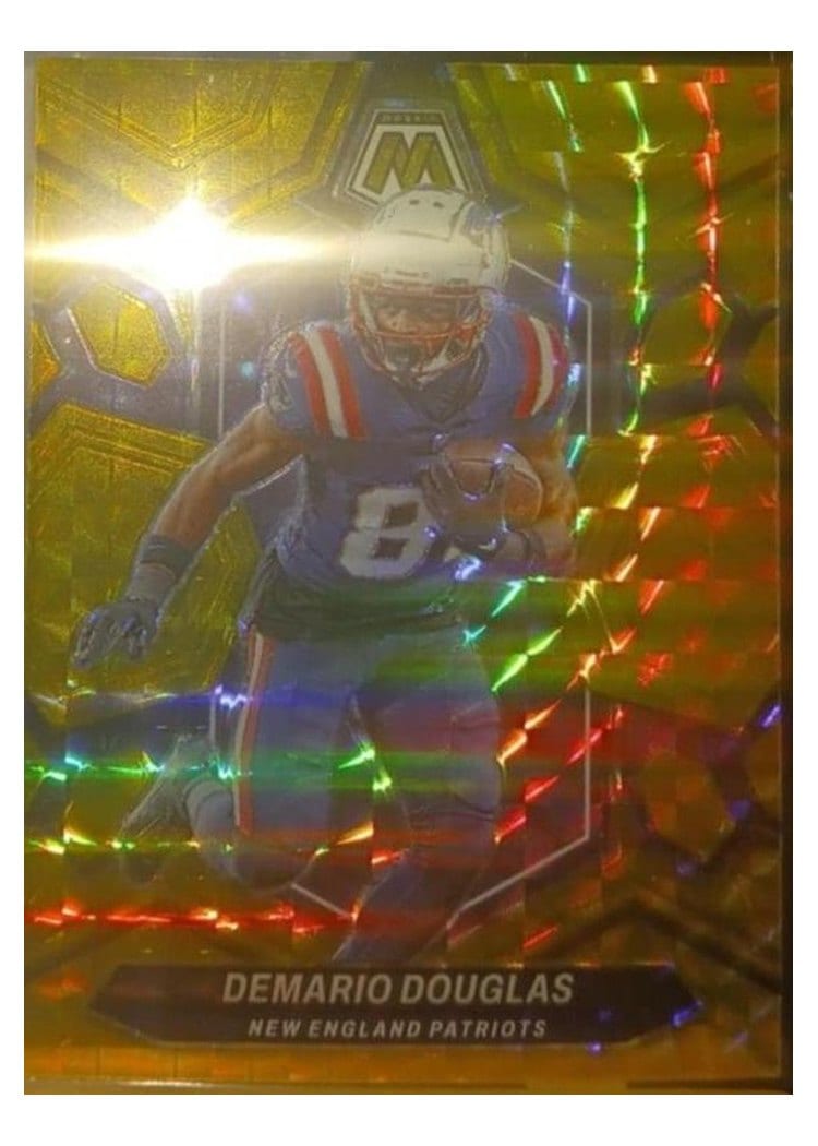 2024 Panini Mosaic Base Set Demario Douglas Gold #151 card