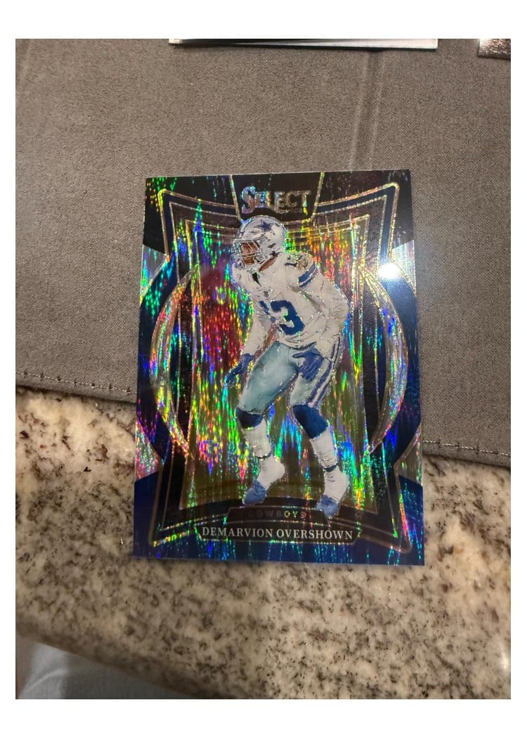 2024 Panini Select Base Set Demarvion Overshown #48 card