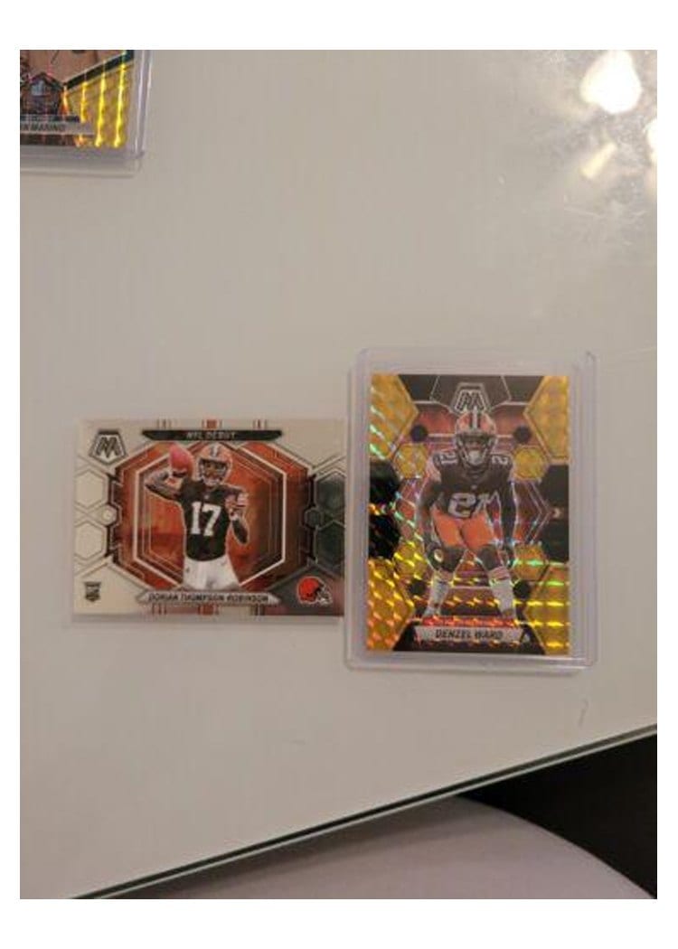2023 Panini Mosaic Base Set Denzel Ward #52 card