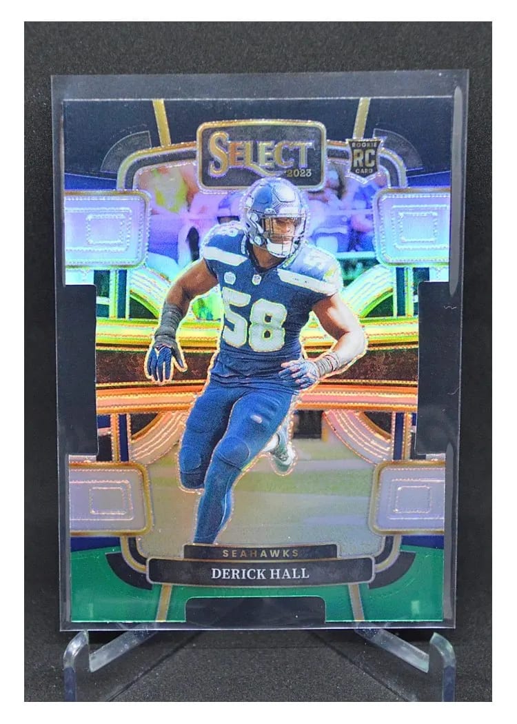 2023 Panini Select Base Set Derick Hall Black Green Prizm Die-Cut #85 card