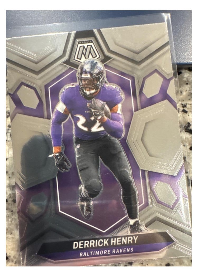 2024 Panini Mosaic Base Set Derrick Henry #16 card