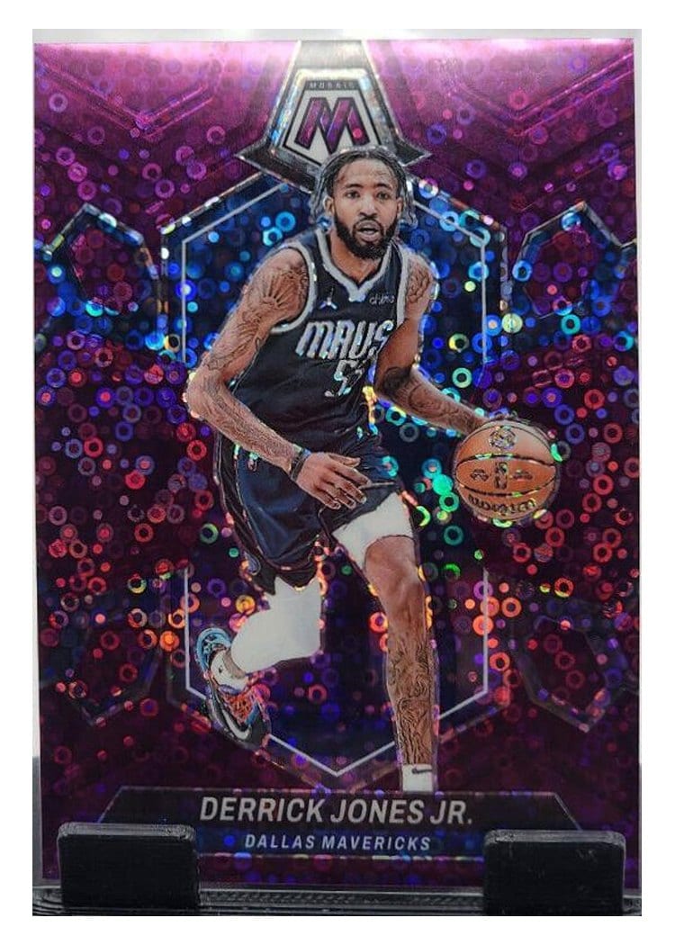 2023-24 Panini Mosaic Base Set Derrick Jones Jr. #4 card