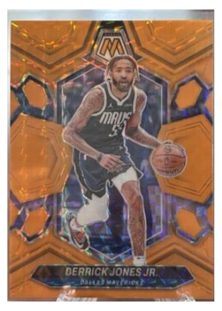 2023-24 Panini Mosaic Base Set Derrick Jones Jr. #4 card
