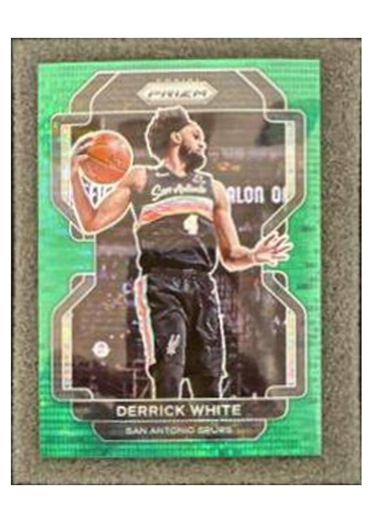 2021-22 Panini Prizm Base Set Derrick White #19 card