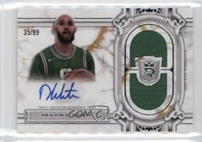2023-24 Topps Royalty Regalia Relic Signatures Derrick White #RRS-DW card