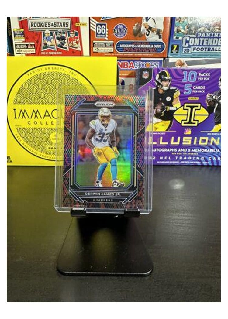 2022 Panini Prizm Base Set Derwin James Jr. #156 card