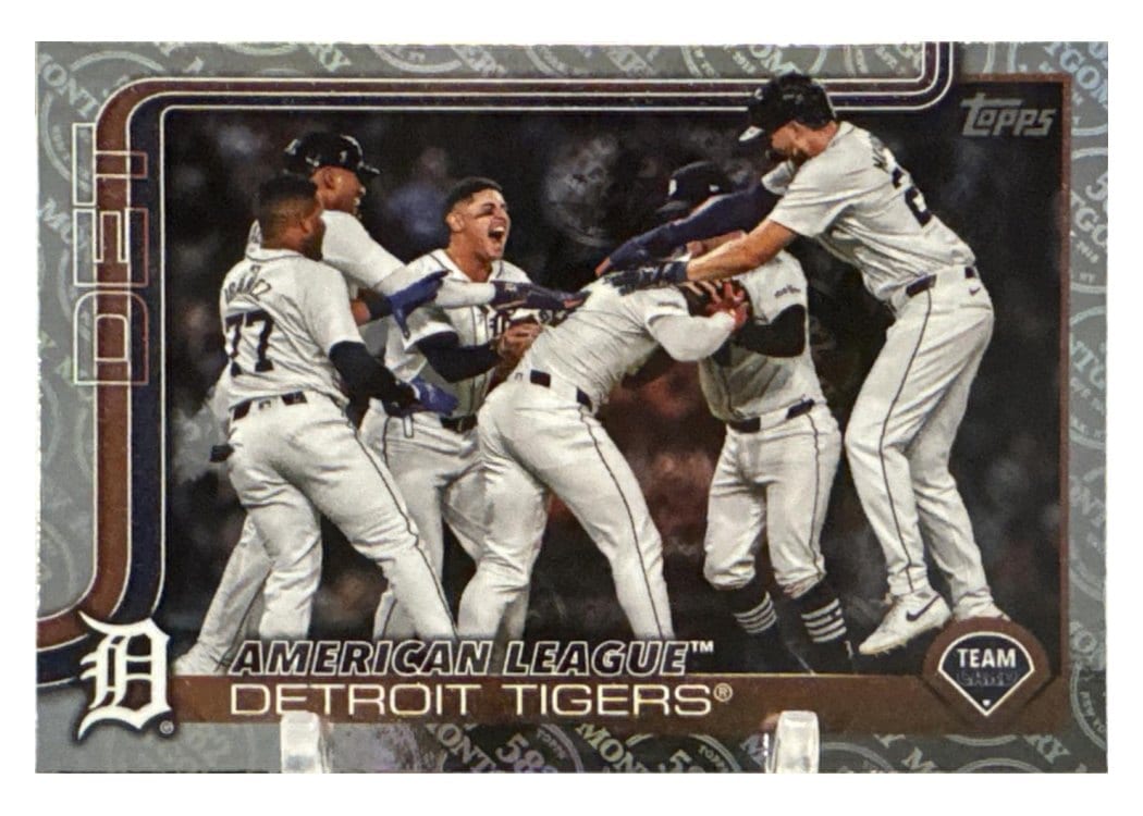 2025 Topps Base Set Detroit Tigers #34 card