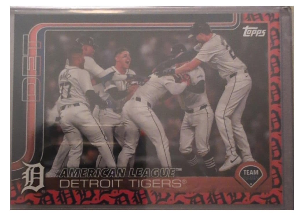 2025 Topps Base Set Detroit Tigers #34 card
