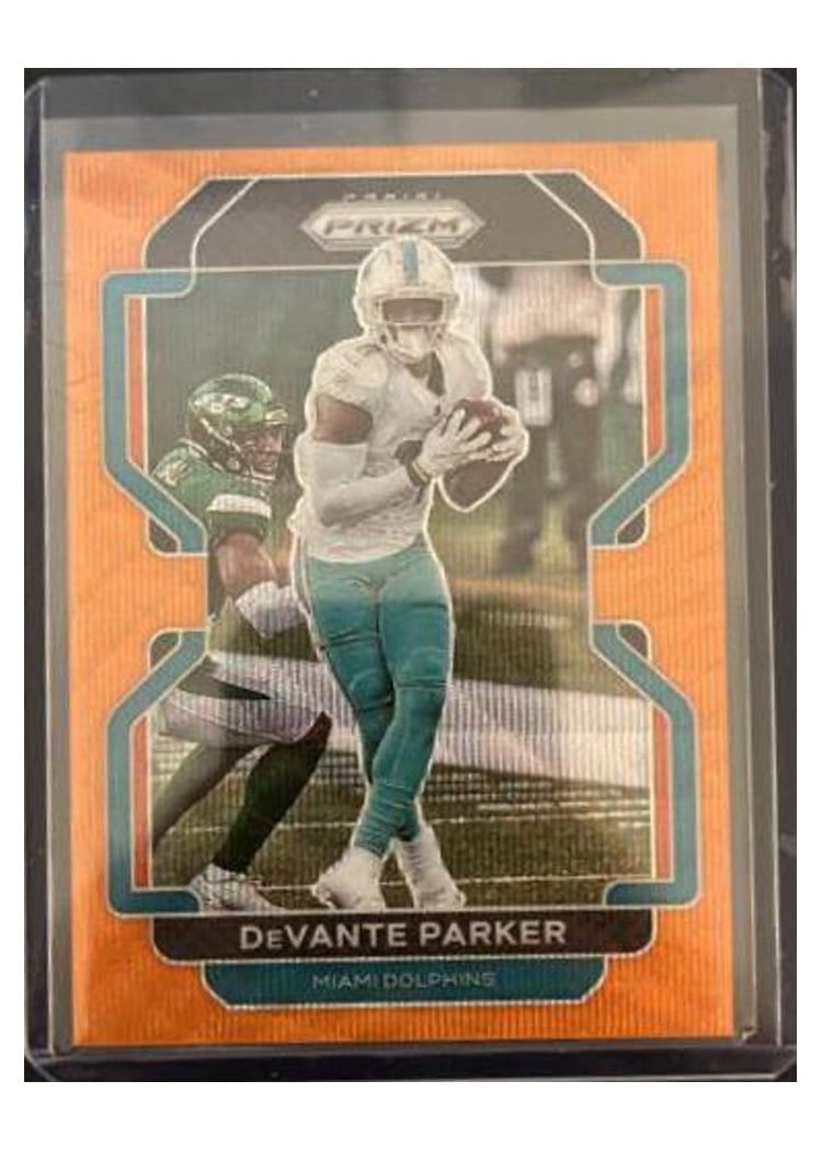 2021 Panini Prizm Base Set DeVante Parker #104 card