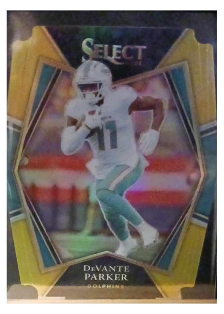 2021 Panini Select Base Set DeVante Parker #122 card