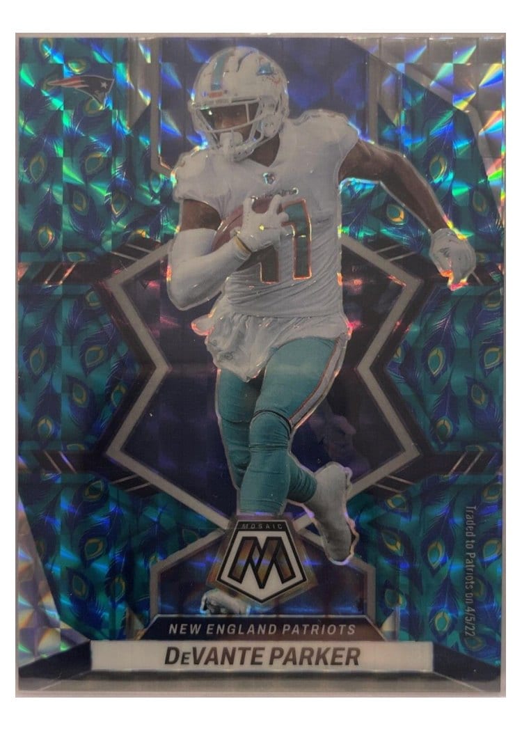2022 Panini Mosaic Base Set DeVante Parker #124 card