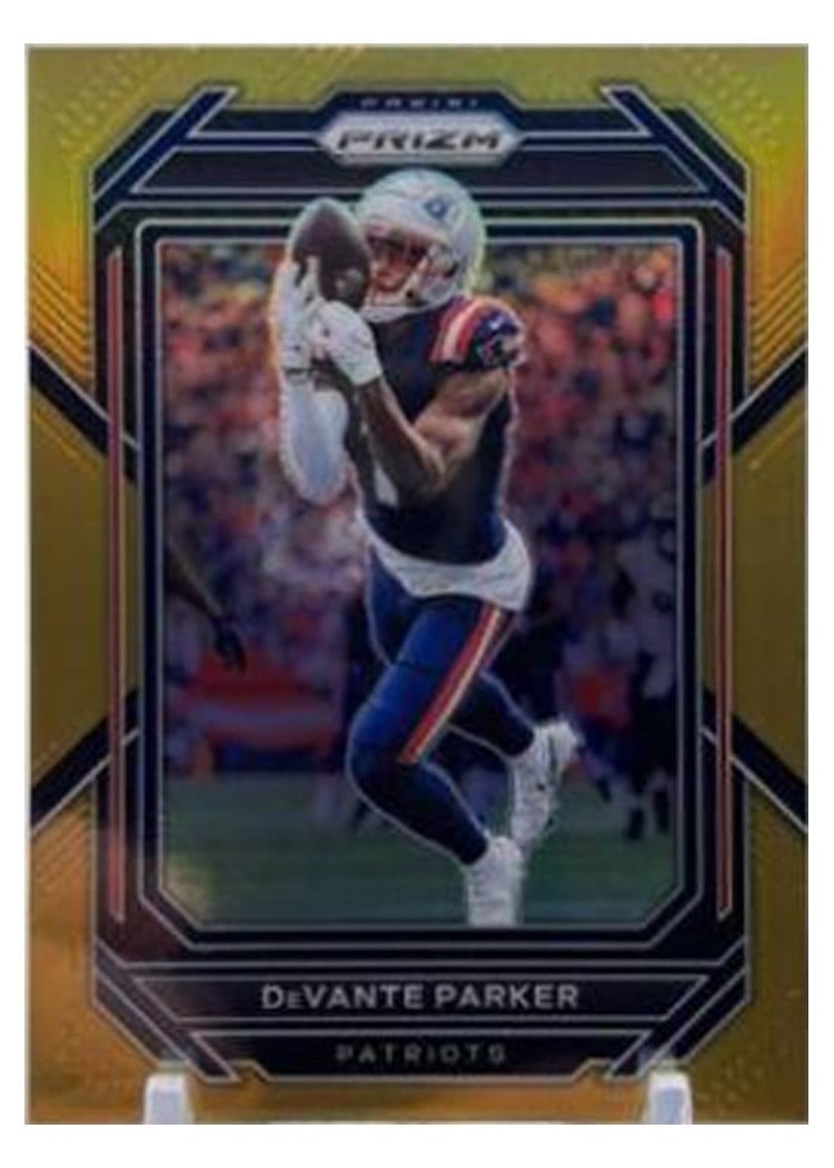 2022 Panini Prizm Base Set DeVante Parker #202 card