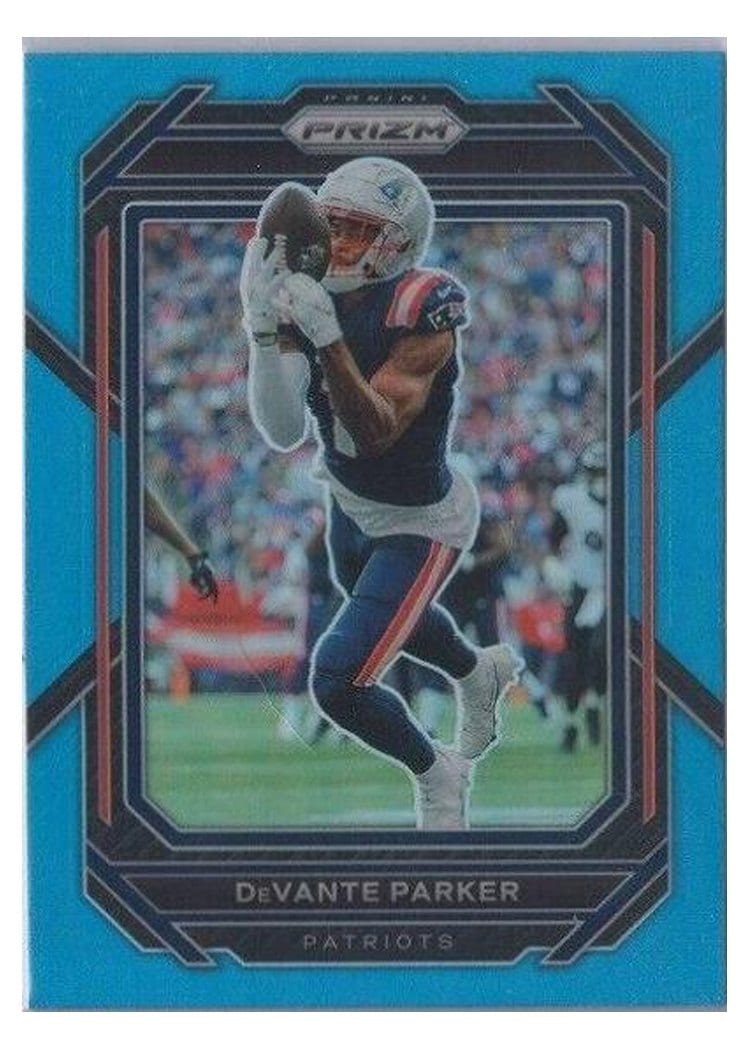 2022 Panini Prizm Base Set DeVante Parker #202 card