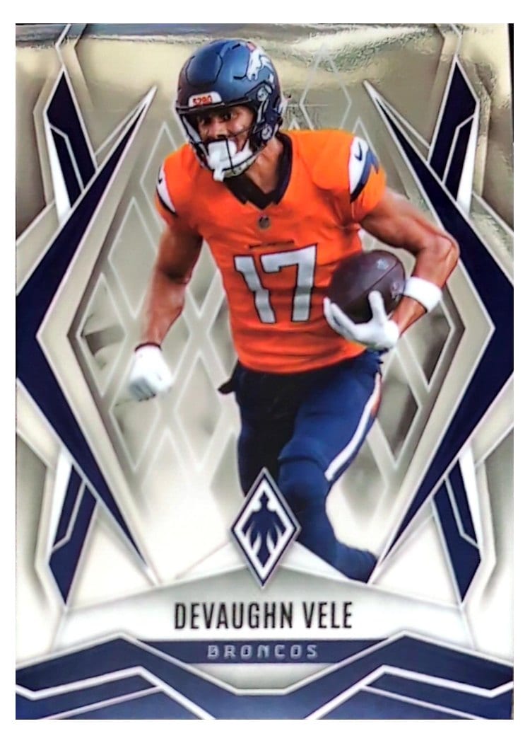 2025 Panini Phoenix Base Set Devaughn Vele #14 card