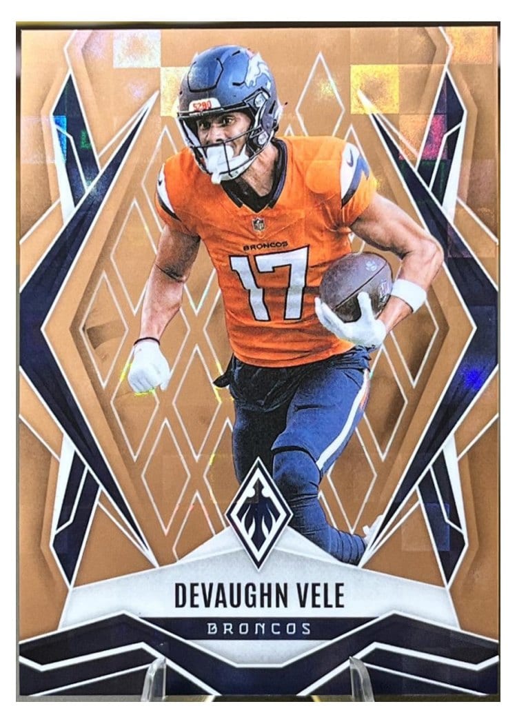 2025 Panini Phoenix Base Set Devaughn Vele #14 card