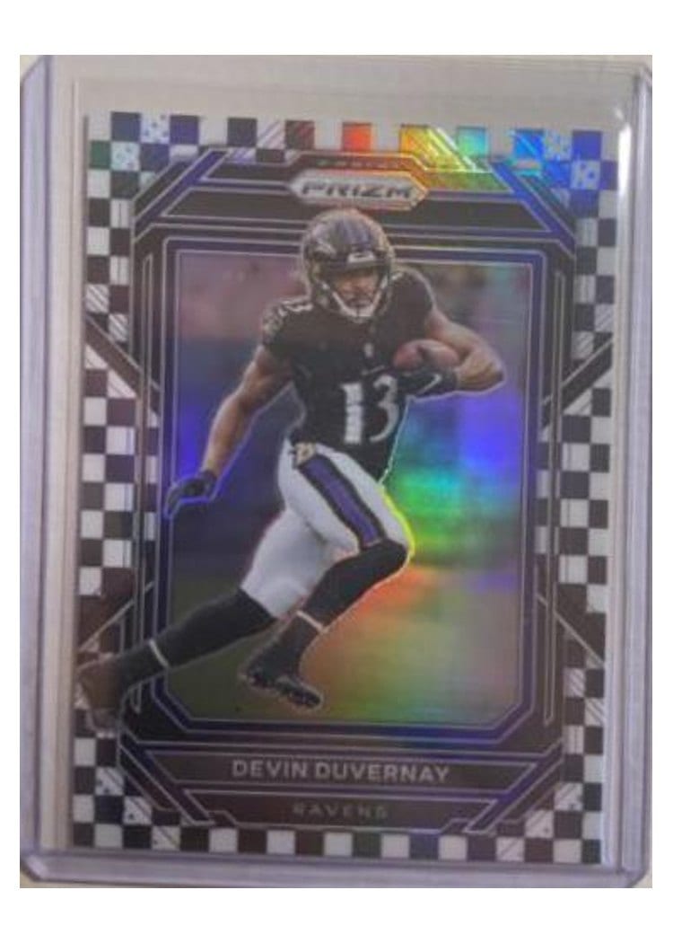 2022 Panini Prizm Base Set Devin Duvernay #22 card