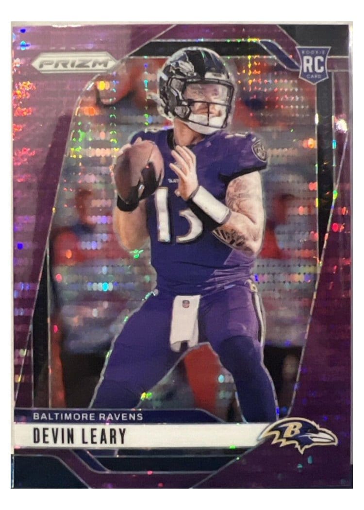 2024 Panini Prizm Base Set Devin Leary #327 card