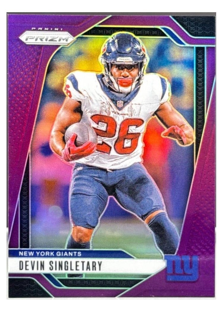 2024 Panini Prizm Base Set Devin Singletary #213 card