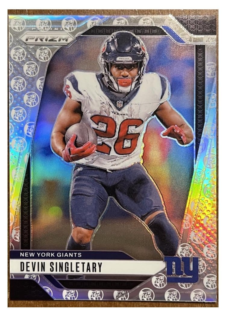 2024 Panini Prizm Base Set Devin Singletary #213 card