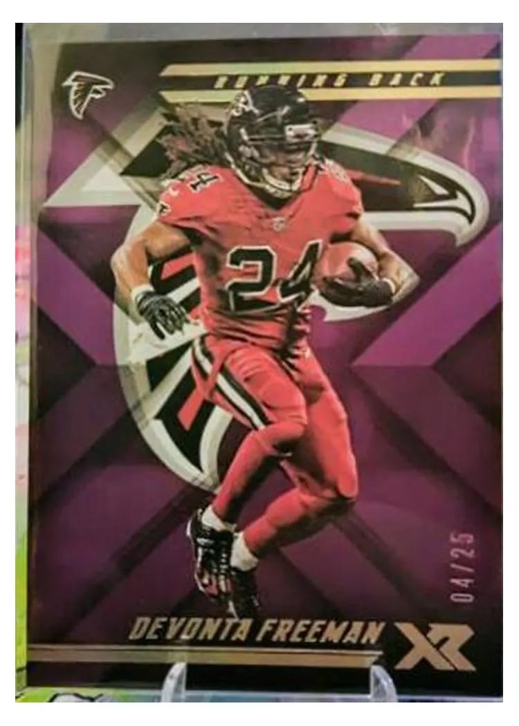 2018 Panini XR Devonta Freeman #76 card