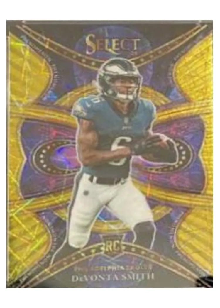 2021 Panini Select Phenomenon DeVonta Smith Gold #PHE-19 card