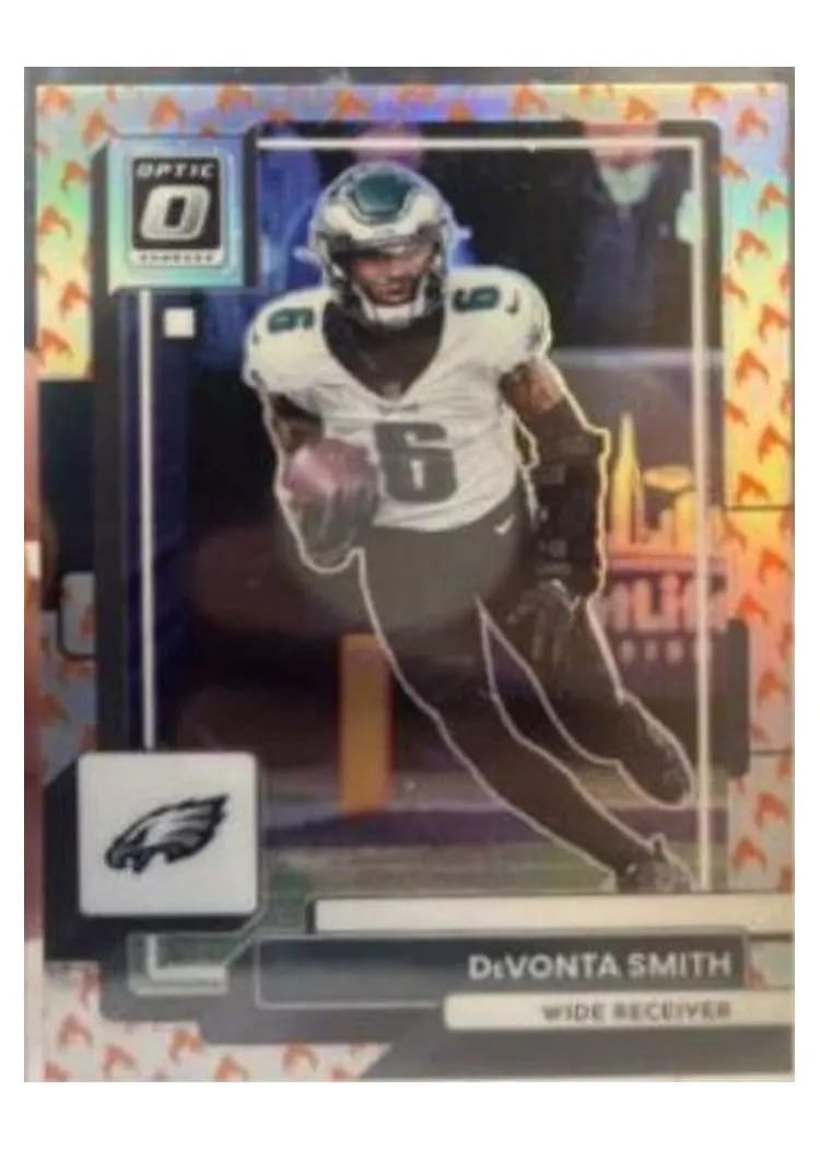 2022 Donruss Optic Base Set DeVonta Smith Fire #160 card