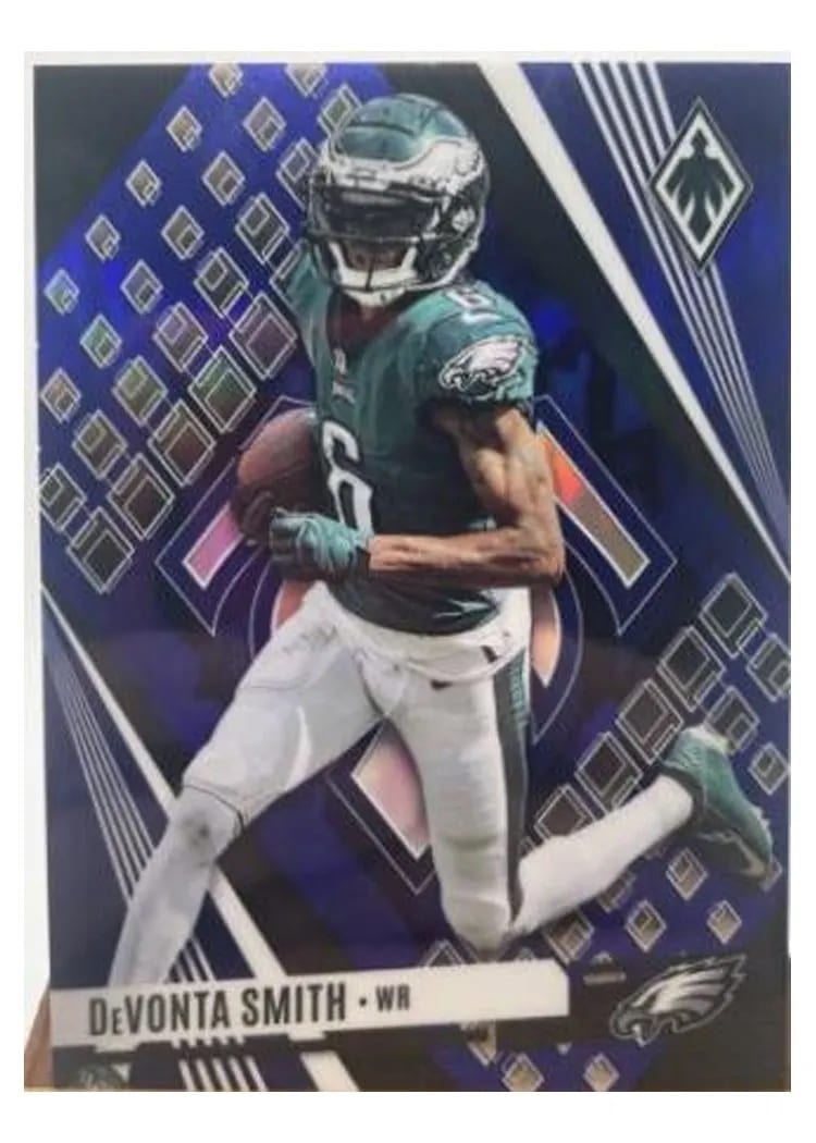 2023 Panini Phoenix Base Set DeVonta Smith Blue #90 card