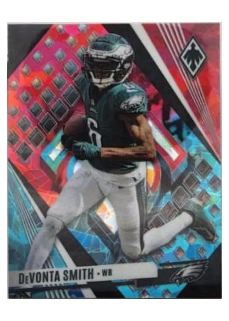 2023 Panini Phoenix Base Set DeVonta Smith SP Variation Fire Ice #90 card