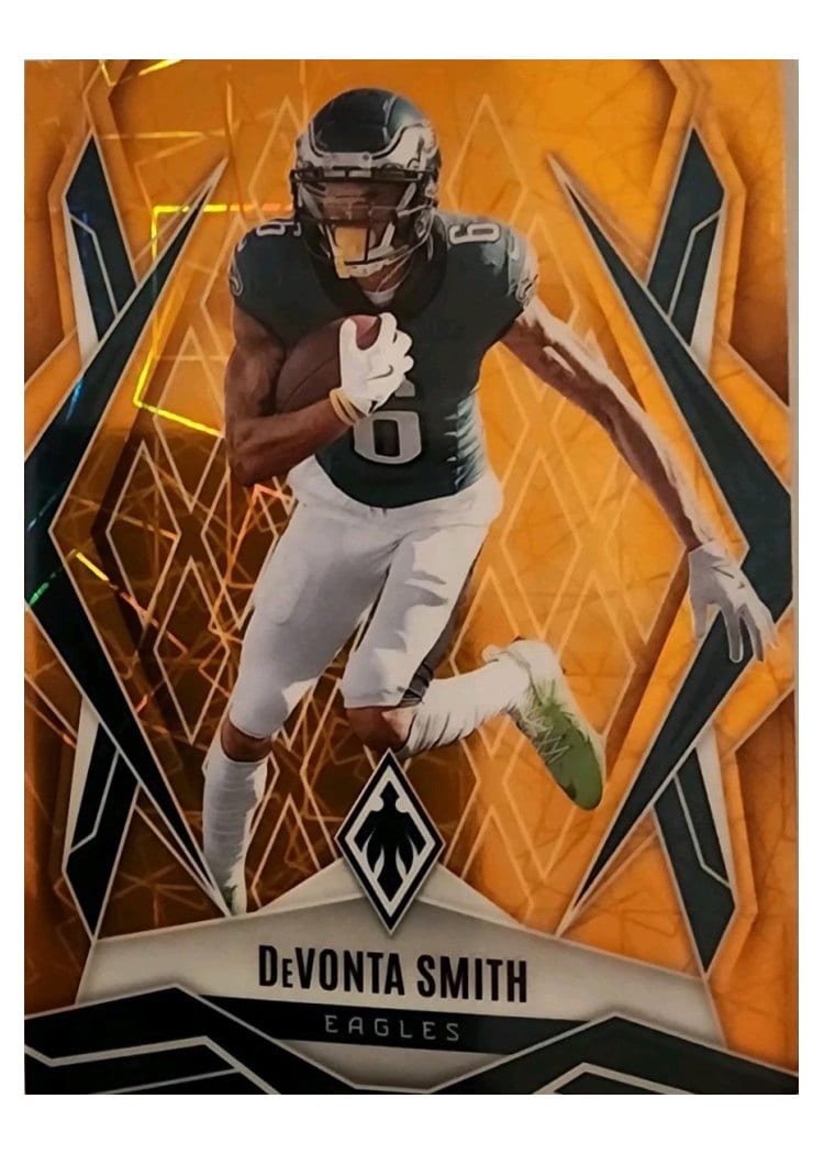 2025 Panini Phoenix Base Set DeVonta Smith Orange Lazer #12 card