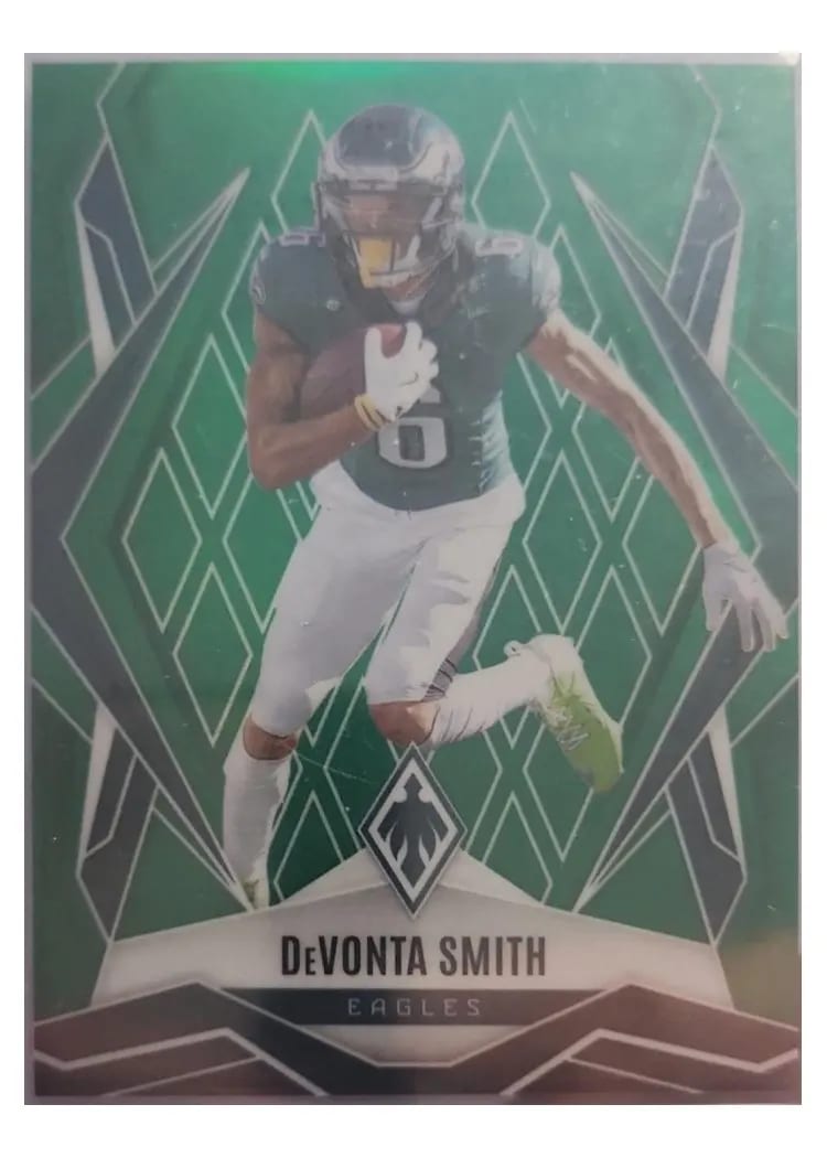 2025 Panini Phoenix Base Set DeVonta Smith Green #12 card