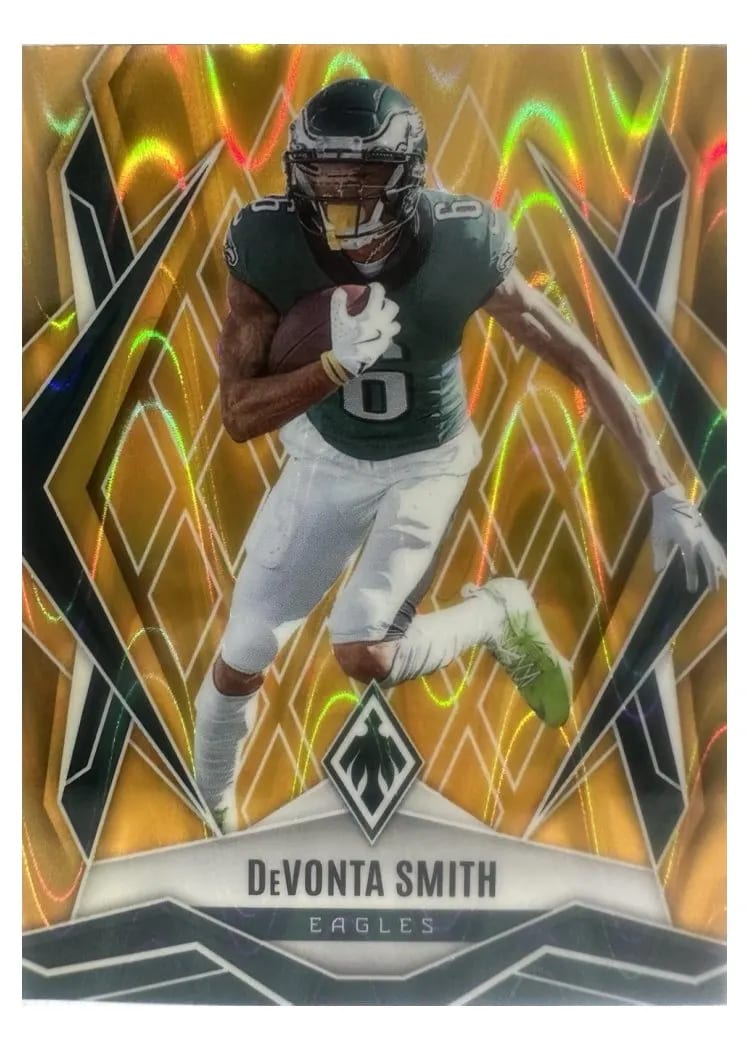 2025 Panini Phoenix Base Set DeVonta Smith Gold Seismic #12 card