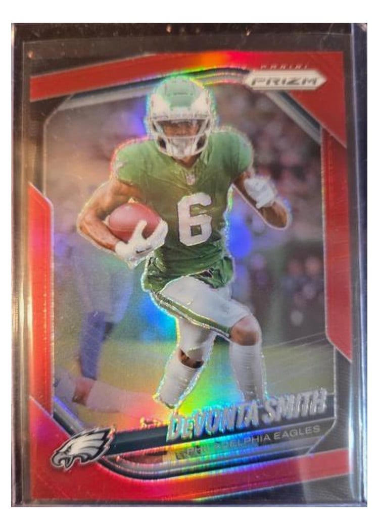 2025 Panini Prizm Base Set DeVonta Smith Red #70 card