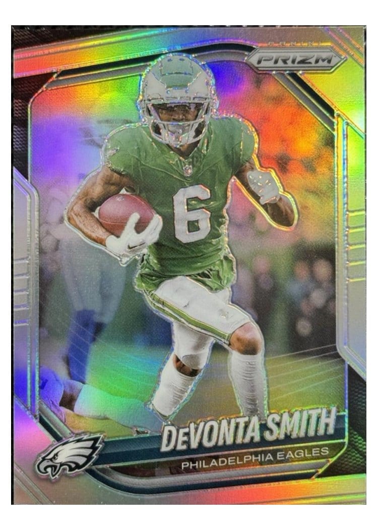 2025 Panini Prizm Base Set DeVonta Smith #70 card