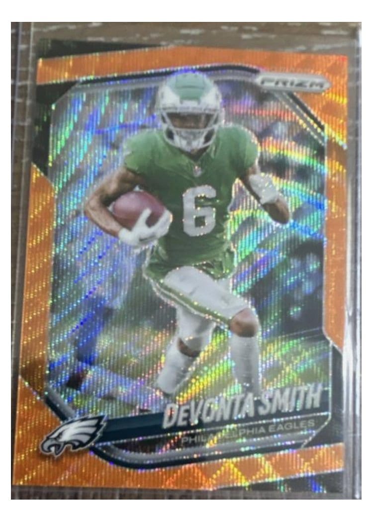 2025 Panini Prizm Base Set DeVonta Smith #70 card