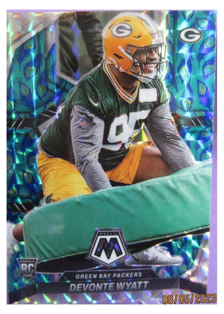 2022 Panini Mosaic Base Set Devonte Wyatt #376 card