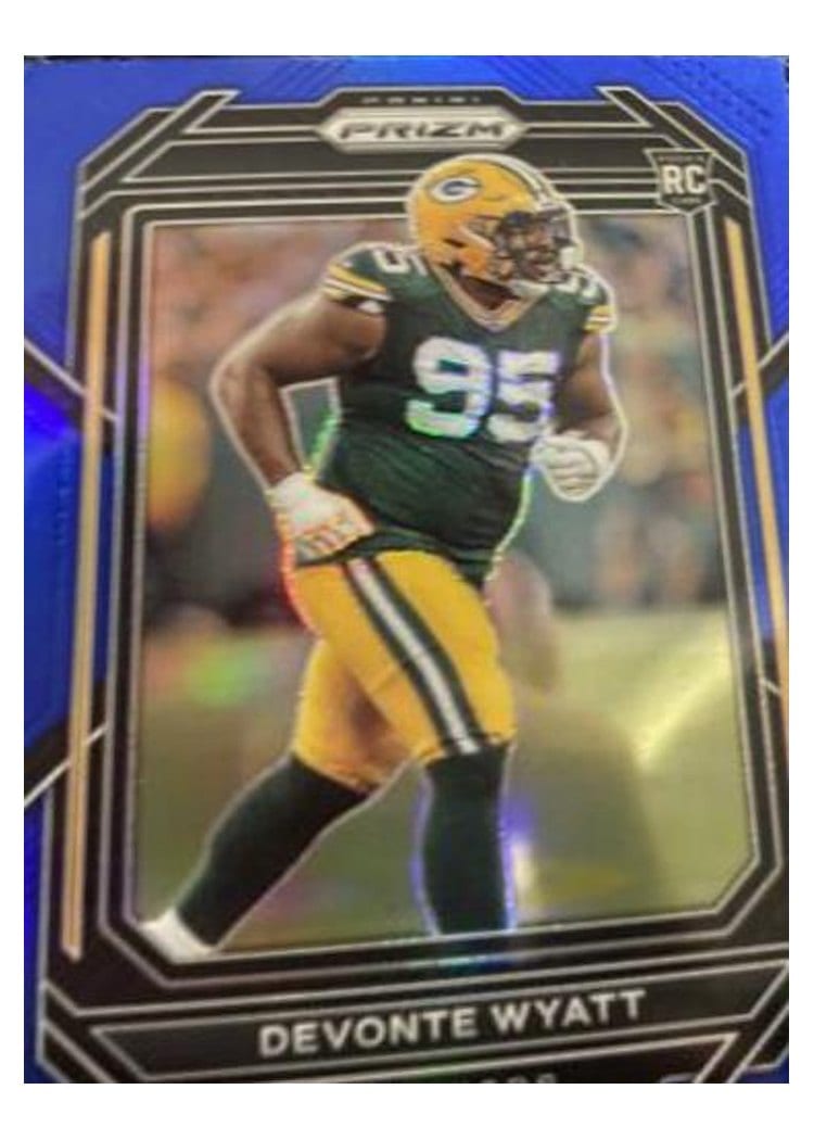 2022 Panini Prizm Base Set Devonte Wyatt Blue #377 card