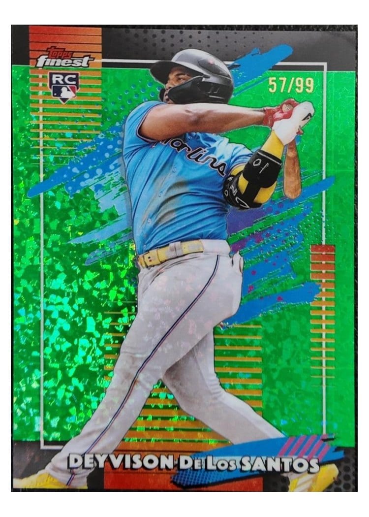 2026 Topps Finest Deyvison De Los Santos #135 card