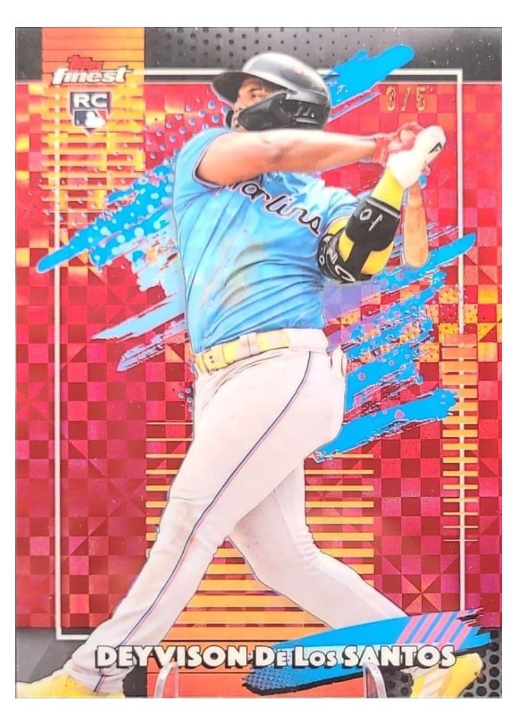 2026 Topps Finest Deyvison De Los Santos Red X-Fractor #135 card