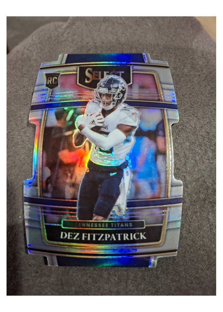 2021 Panini Select Base Set Dez Fitzpatrick #72 card